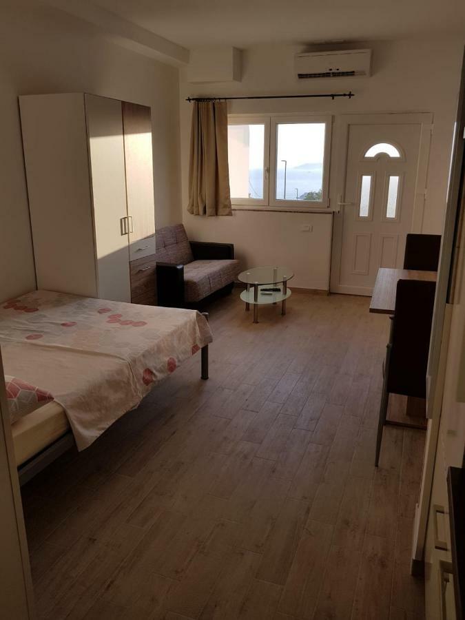 Studio Apartment Matija 포드스트라나 외부 사진